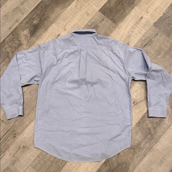 Brooks Brothers Light Blue Casual Button Down Shirt - Picture 7 of 7